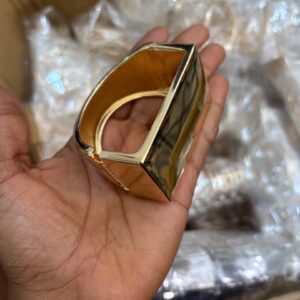 Chunky bangle