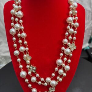 Long pearl chain