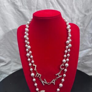 Long pearl chain