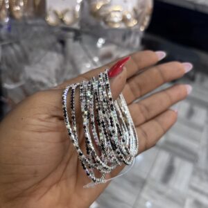 Stretchy tennis bracelet