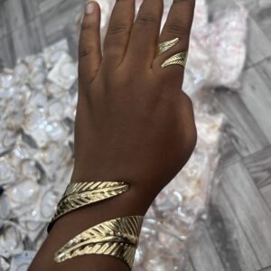 Bangle with matching ring