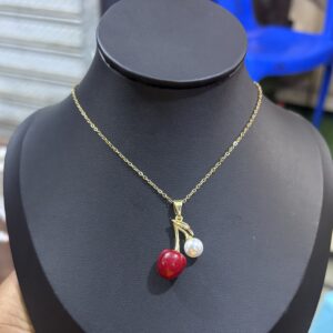 Dainty necklace