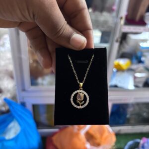 Dainty necklace
