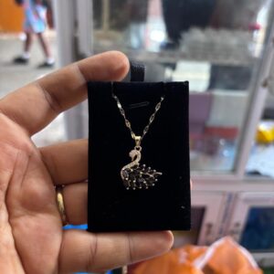 Dainty necklace