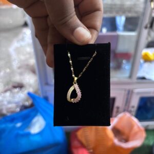 Dainty necklace