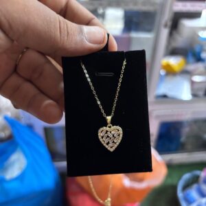Dainty necklace