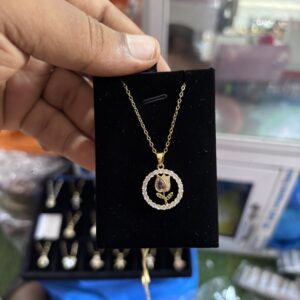 Dainty necklace