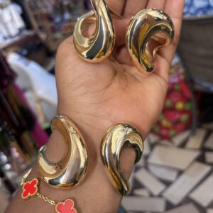 Chunky bangles