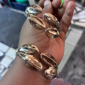 Chunky bangles