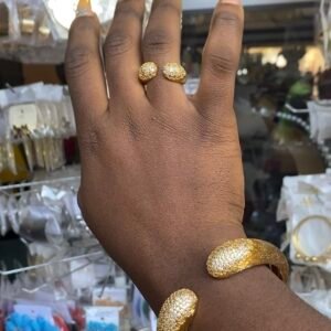 Rich aunty bangle with ring